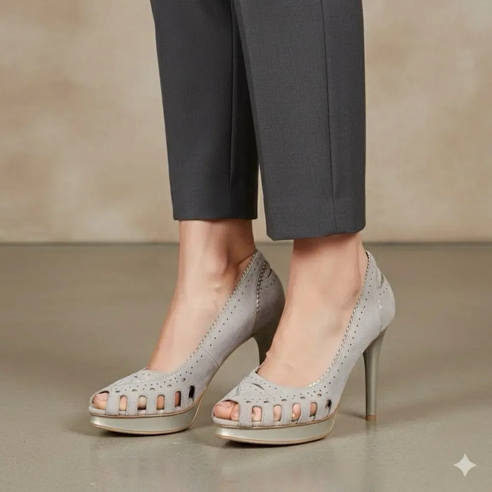 B Makowsky Gray Suede Peep Toe Cutout Platform Heels Women’s Size 9.5M - Picture 1 of 9